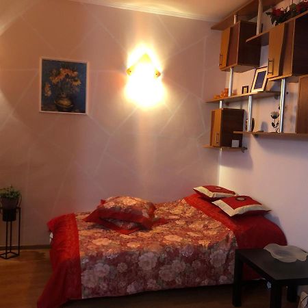 Charming Quiet Studio Coltea Old Town In The Centre Of Bukarest Exteriör bild
