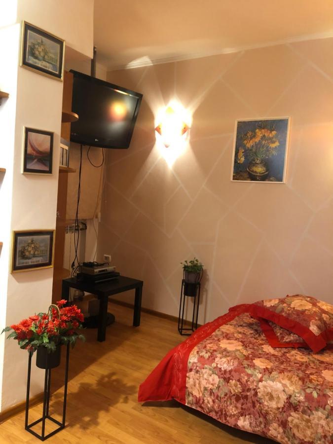 Charming Quiet Studio Coltea Old Town In The Centre Of Bukarest Exteriör bild