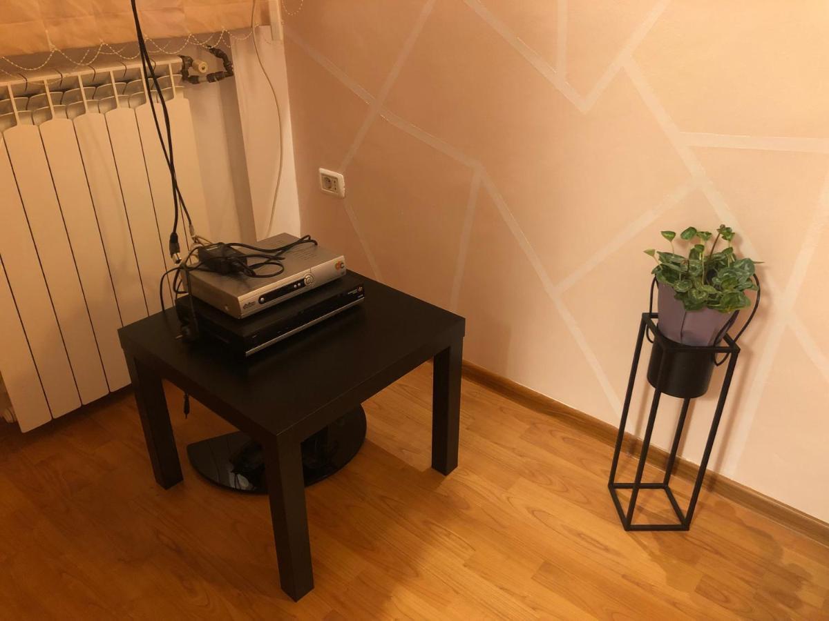 Charming Quiet Studio Coltea Old Town In The Centre Of Bukarest Exteriör bild